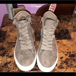 Steve Madden Sneakers
